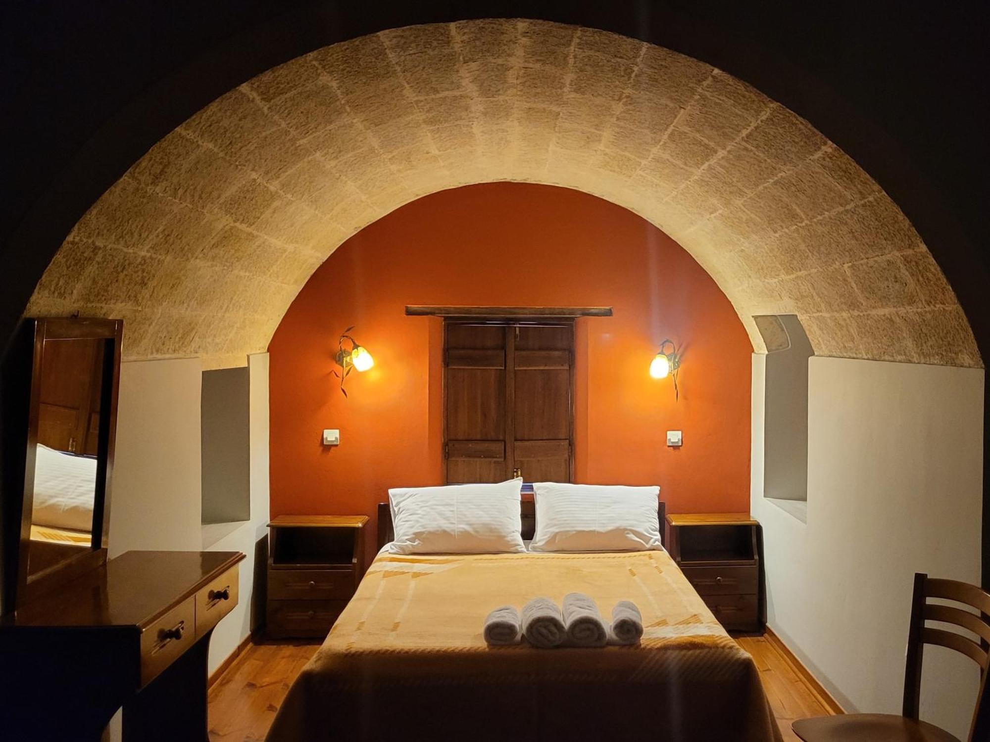Lithochtisto Hotel Monemvasia Room photo